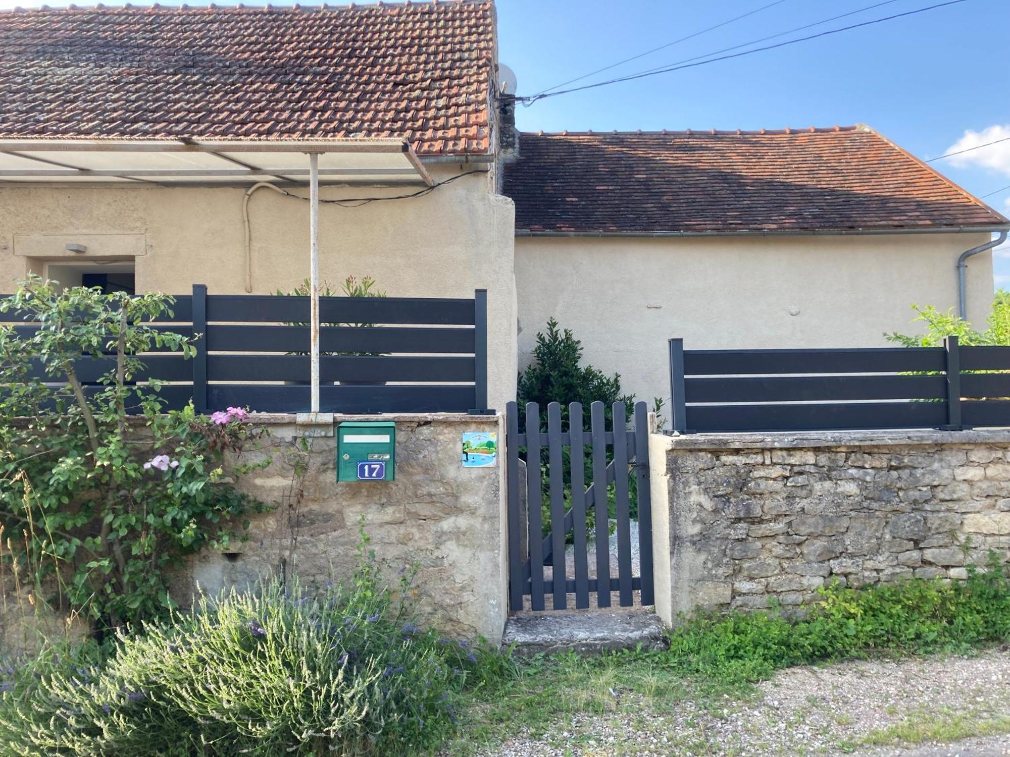 Gite Des Bons Voisins Marigny-le-Cahouet Exteriör bild